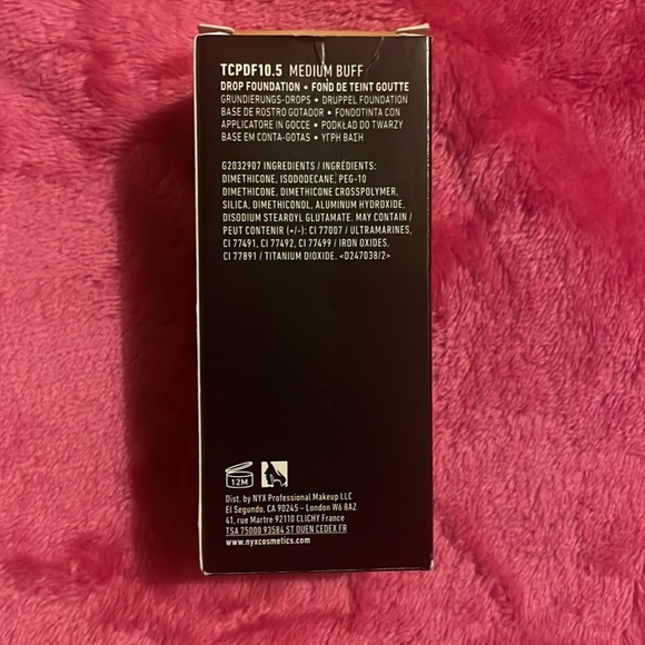 NYX Total Control Pro Drop Foundation - Picture 2 of 2